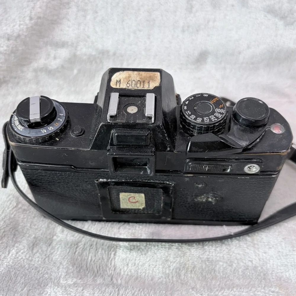 Yashica FR1‎ 35mm SLR Film Camera Body C/Y Mount Untested Japan Vintage